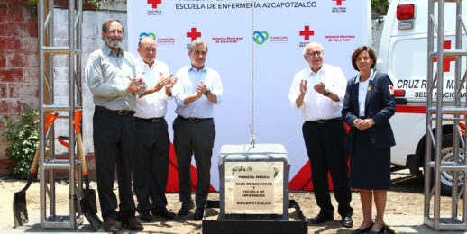 #FuerzaMexico: La Industria Mexicana de Coca-Cola coloca la primera piedra de una nueva Base de Socorros tras el S19.