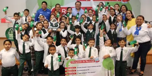 Estudiantes de Tamaulipas, reconocidos por la Olimpiada de Reciclaje.