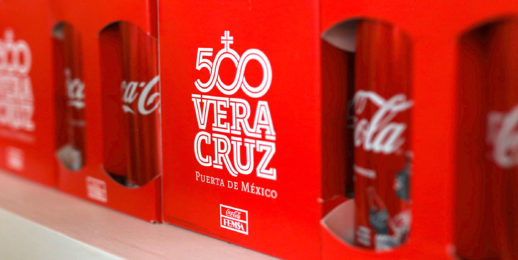 Coca-Coca FEMSA lanza lata de colección por el 500 Aniversario del Puerto de Veracruz.